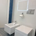 Appartamento Sky Garden Maria Jose Liguria - Attico Vista Mare - Terraces - 2 Bagni- 2 Da Letto - Box, Wi-fi, Idromassaggio Free Inteiro Attico Per Voi, Con Ascensore