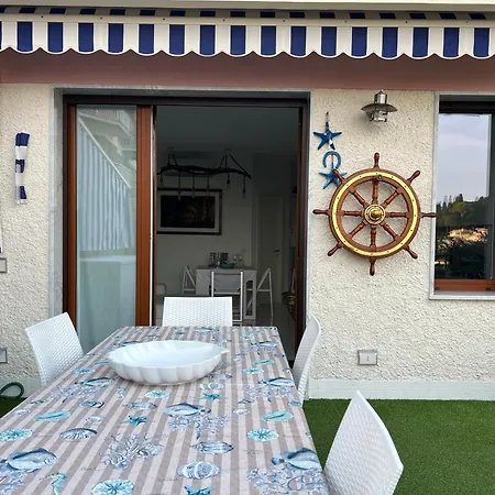 Appartamento Rapallo - Le 5 Terre - Portofino - Sky Garden Maria Jose - Attico Vista Mare - Terraces - 2 Bagni- 2 Camera Da Letto - Box, Wi-Fi, Idromassaggio Free Inteiro Attico Per Voi, Con Ascensore * Rapallo