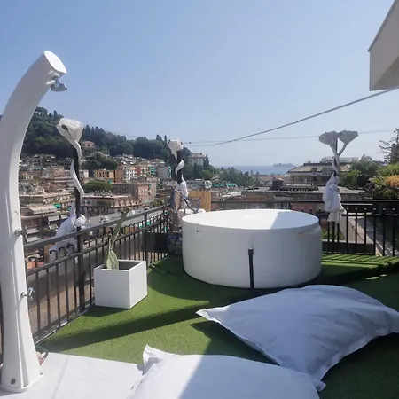 Appartamento Rapallo - Le 5 Terre - Portofino - Sky Garden Maria Jose - Attico Vista Mare - Terraces - 2 Bagni- 2 Camera Da Letto - Box, Wi-Fi, Idromassaggio Free Inteiro Attico Per Voi, Con Ascensore Apartment Rapallo