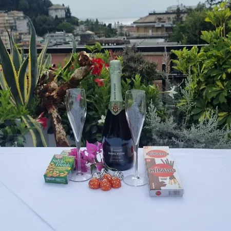 Appartamento Rapallo - Le 5 Terre - Portofino - Sky Garden Maria Jose - Attico Vista Mare - Terraces - 2 Bagni- 2 Camera Da Letto - Box, Wi-Fi, Idromassaggio Free Inteiro Attico Per Voi, Con Ascensore