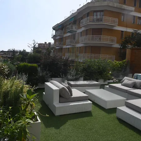 Appartamento Rapallo - Le 5 Terre - Portofino - Sky Garden Maria Jose - Attico Vista Mare - Terraces - 2 Bagni- 2 Camera Da Letto - Box, Wi-Fi, Idromassaggio Free Inteiro Attico Per Voi, Con Ascensore Apartment *