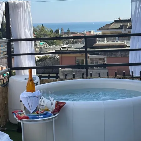 شقة Sky Garden Maria Jose Liguria - Attico Vista Mare - Terraces - 2 Bagni- 2 Da Letto - Box, Wi-fi, Idromassaggio Free Inteiro Attico Per Voi, Con Ascensore
