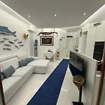 Apartamento Sky Garden Maria Jose Liguria - Attico Vista Mare - Terraces - 2 Bagni- 2 Da Letto - Box, Wi-fi, Idromassaggio Free Inteiro Attico Per Voi, Con Ascensore Rapallo