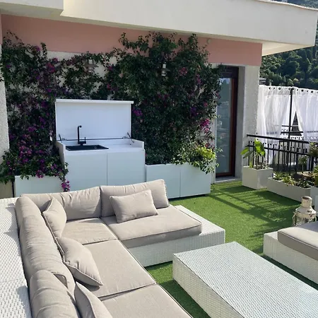 Sky Garden Maria Jose Liguria - Attico Vista Mare - Terraces - 2 Bagni- 2 Da Letto - Box, Wi-fi, Idromassaggio Free Inteiro Attico Per Voi, Con Ascensore * Ραπάλο