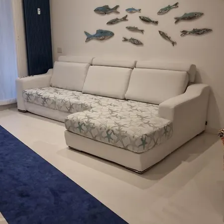 Sky Garden Maria Jose Liguria - Attico Vista Mare - Terraces - 2 Bagni- 2 Da Letto - Box, Wi-fi, Idromassaggio Free Inteiro Attico Per Voi, Con Ascensore Daire *