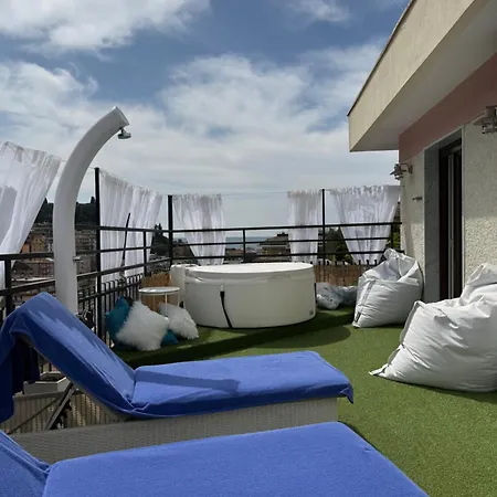 Sky Garden Maria Jose Liguria - Attico Vista Mare - Terraces - 2 Bagni- 2 Da Letto - Box, Wi-fi, Idromassaggio Free Inteiro Attico Per Voi, Con Ascensore Apartament