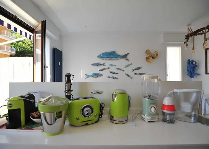 Apartman Sky Garden Maria Jose Liguria - Attico Vista Mare - Terraces - 2 Bagni- 2 Da Letto - Box, Wi-fi, Idromassaggio Free Inteiro Attico Per Voi, Con Ascensore Rapallo