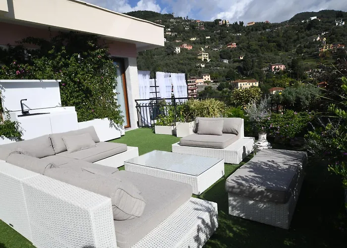 Apartman Sky Garden Maria Jose Liguria - Attico Vista Mare - Terraces - 2 Bagni- 2 Da Letto - Box, Wi-fi, Idromassaggio Free Inteiro Attico Per Voi, Con Ascensore